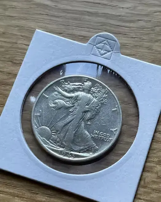 1/2 dolara Walking Liberty 1943 - LW half dollar — praca twórcy Pawel na Freshwall Marketplace