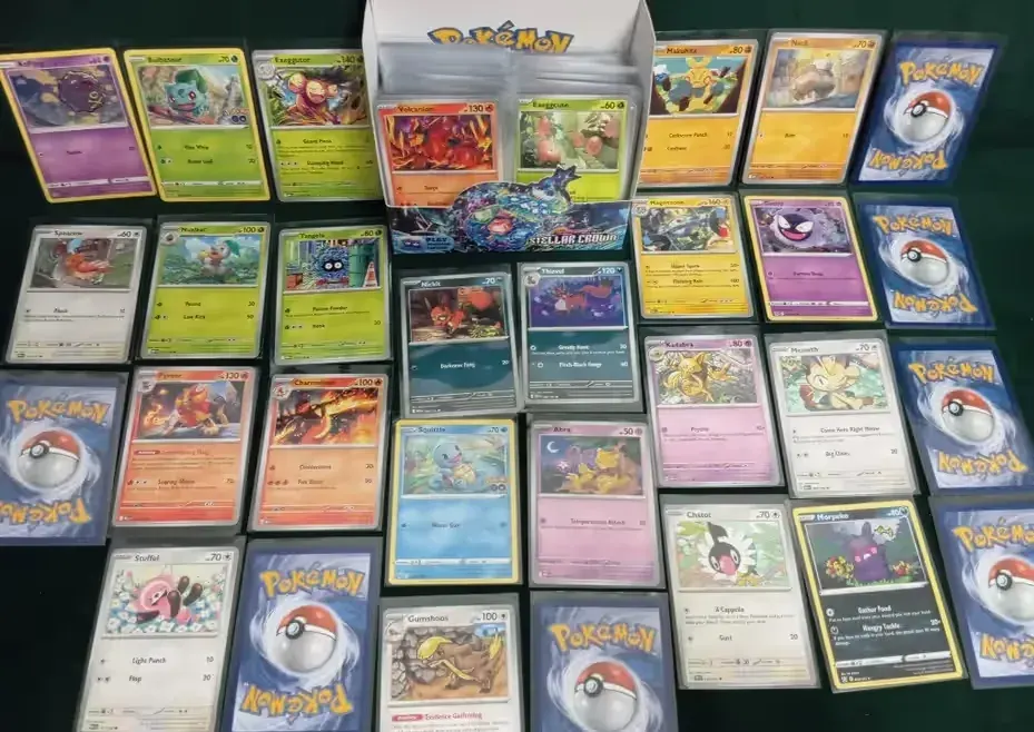 110 kart Pokemon dodatkowo 10 kart błyszczących, brak duplikatow + karta japońska — praca twórcy Paweł na Freshwall Marketplace