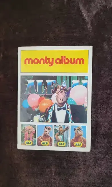 Alf album karty naklejki, PRL, monty album, zawiera 34 naklejki — praca twórcy Sylwia na Freshwall Marketplace