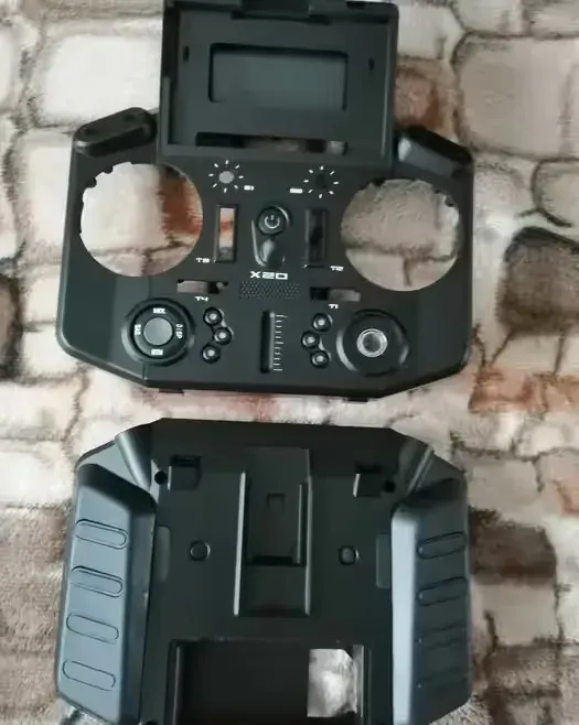 Aparatura rc Tandem x20 obudowa-nowa!!! — praca twórcy Blazej na Freshwall Marketplace