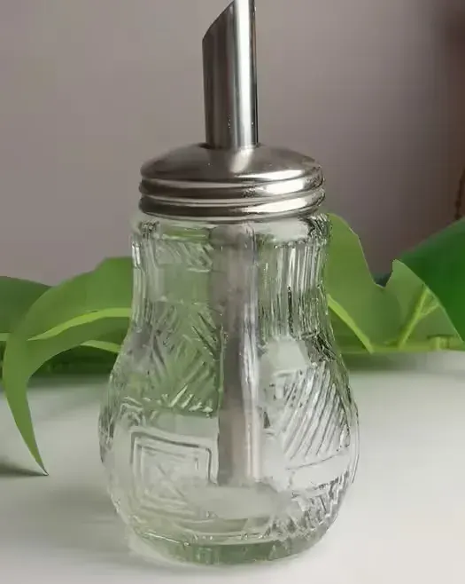 cukiernica z dozownikiem PRL Vintage — praca twórcy Oliwia na Freshwall Marketplace