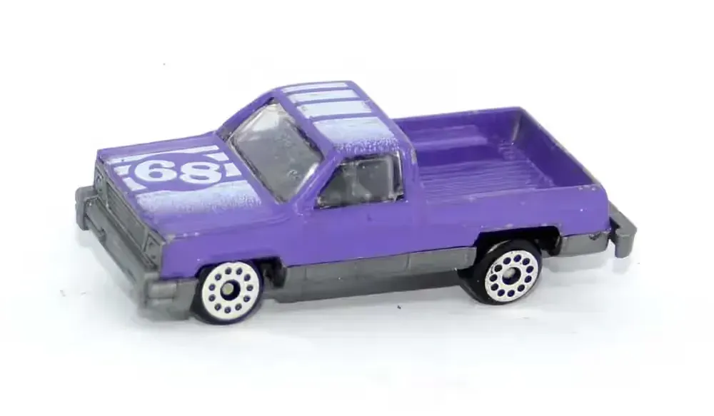 Dodge Dakota 68 Purple 1:64 model metalowy resorak vintage retro — praca twórcy RIIDII na Freshwall Marketplace