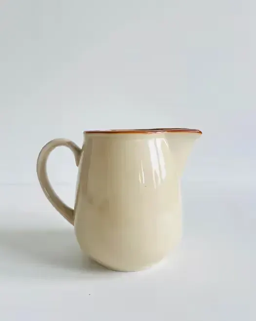 Dzbanuszek Vintage Tułowice ceramiczny z okresu PRL — praca twórcy Sklepik na Freshwall Marketplace