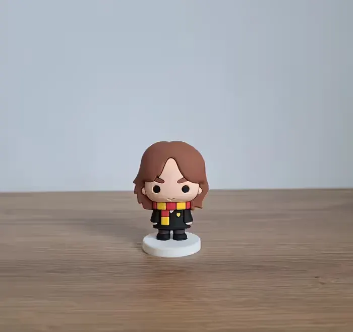 Figurka kolekcjonerska Hermiona Harry Potter — praca twórcy Domiś na Freshwall Marketplace