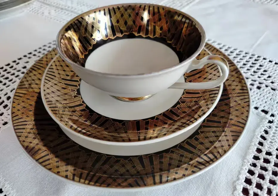 Filiżanka śniadaniowa porcelana Schlottenhaf — praca twórcy Marta na Freshwall Marketplace