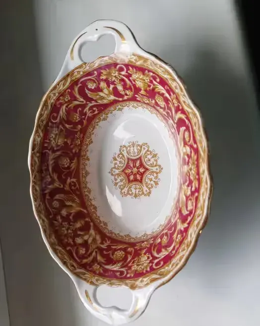 FLORENTINE firmy Royal Albert porcelana — praca twórcy Anna na Freshwall Marketplace