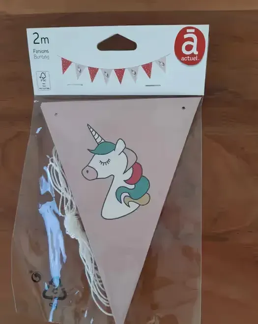 Girlanda jednorożec unicorn proporczyki Ozdoba Zawieszka papierowa — praca twórcy Dominika na Freshwall Marketplace