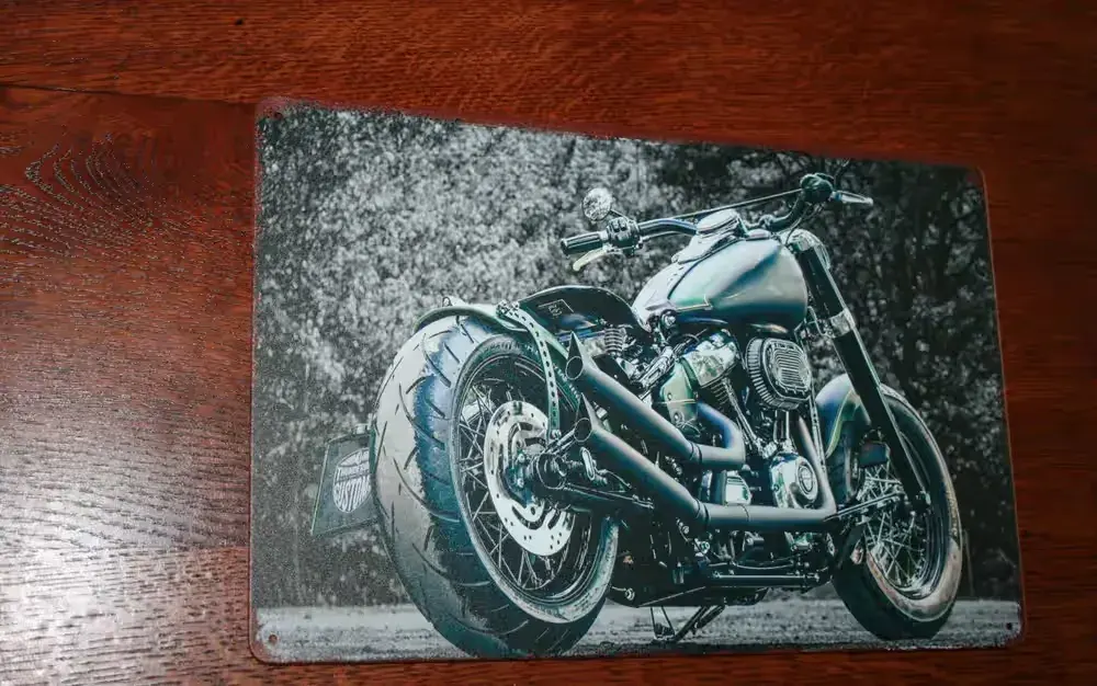 HARLEY DAVIDSON tabliczka metalowa -12 — praca twórcy Grzegorz na Freshwall Marketplace
