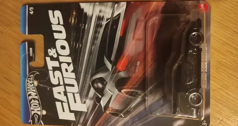 Hot wheels Nissan 350Z Custom Fast & furious — praca twórcy Joanna Goszczyńska na Freshwall Marketplace