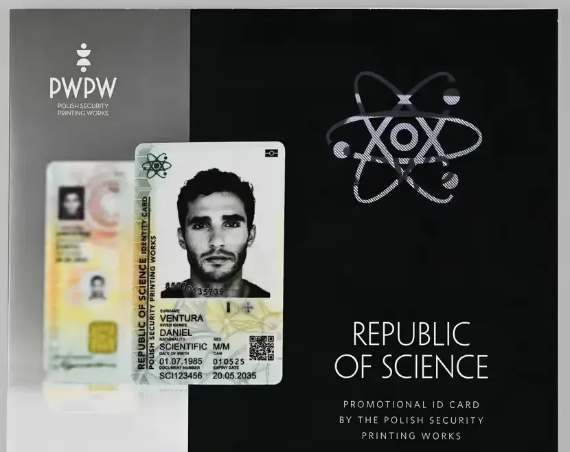 ID Republic of science. Unikat. Studyjny dokument z folderem. — praca twórcy Jacek na Freshwall Marketplace
