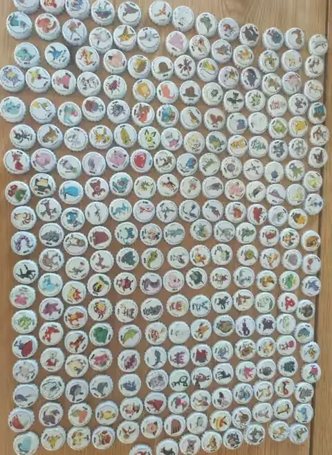 Kapsle Metalowe  Pokemon Komplet 249/249 zagraniczne mirinda — praca twórcy Wojciech na Freshwall Marketplace