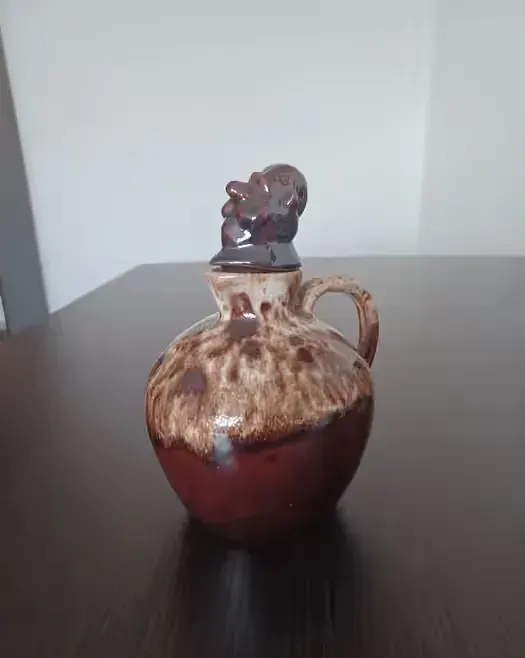 Karafka dzbanek z ceramiki Sarmata 20x13cm — praca twórcy Grzegorz na Freshwall Marketplace