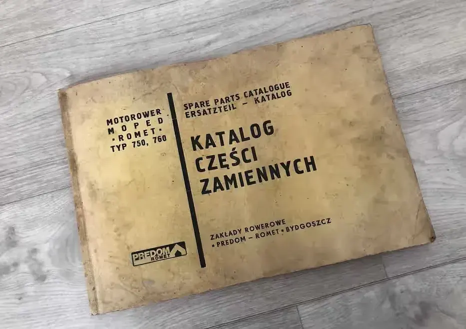 Katalog części zamiennych Romet typ 750 017 023 książka motorynka PRL — praca twórcy Myma na Freshwall Marketplace