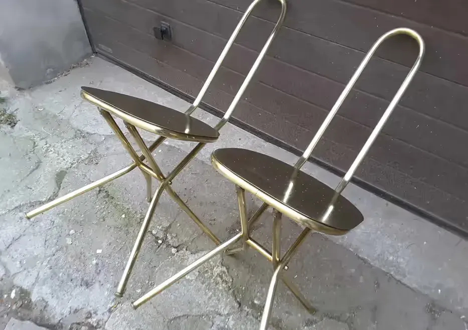 krzesła Vintage  projekt Nielsa Gammelgaarda  lata 70-80 z mosiądzu 10kg — praca twórcy grzegorz na Freshwall Marketplace