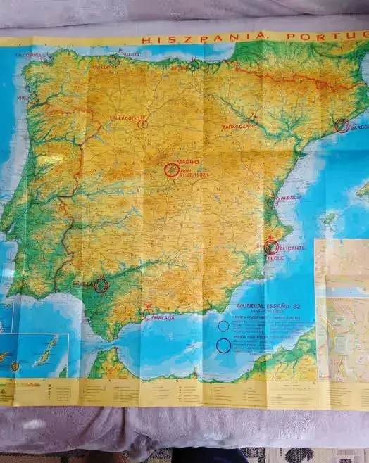 Mapa Espana 1982 — praca twórcy Konrad na Freshwall Marketplace