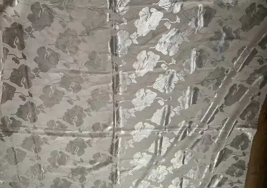 Material na obrus lub poduszki — praca twórcy Wiola na Freshwall Marketplace