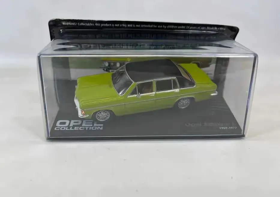 Model 1/43 Opel Admiral B 69/77 nr.3388 — praca twórcy Monika na Freshwall Marketplace