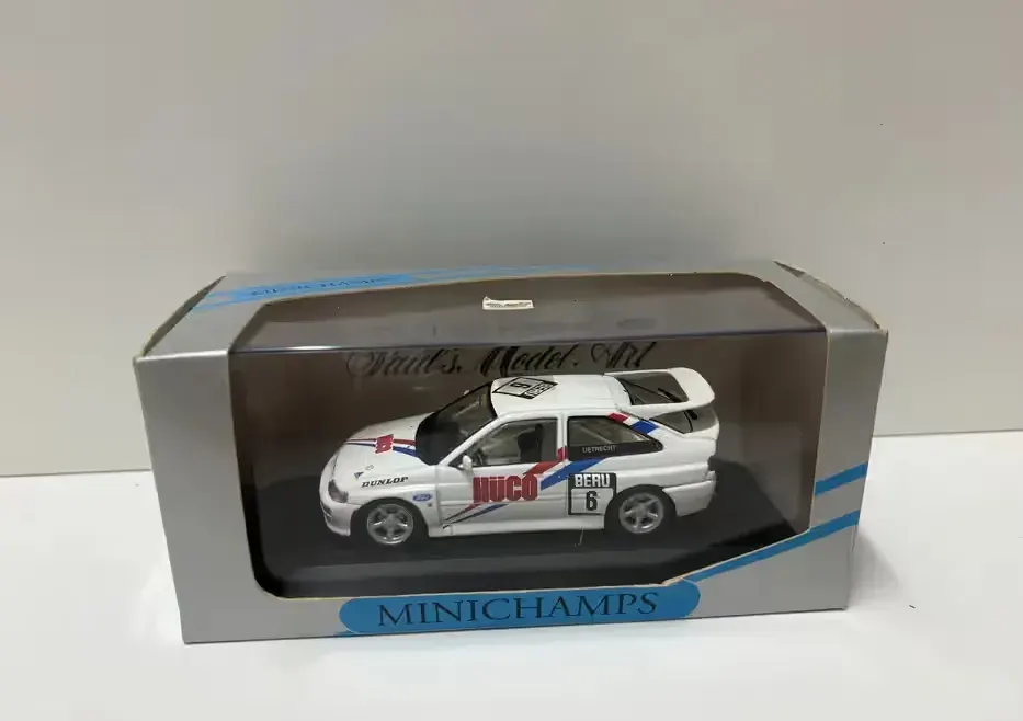 Model Ford Escort RS Cosworth 1:43 Minichamps Pauls Model Art — praca twórcy POJEŻDŻONE na Freshwall Marketplace