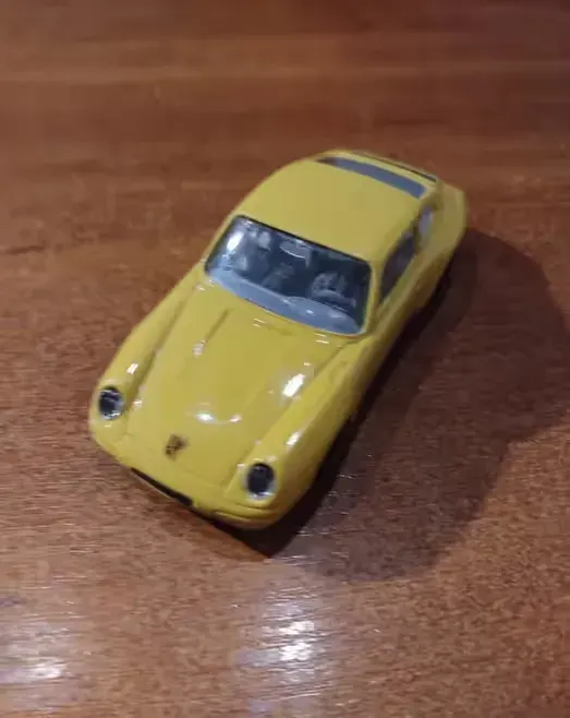 Model Porsche 911 1/43 Bburago — praca twórcy Łukasz na Freshwall Marketplace