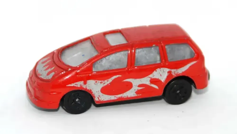 Model Resorak Auto Toyota Previa Estima 1:64 die cast Vintage — praca twórcy RIIDII na Freshwall Marketplace