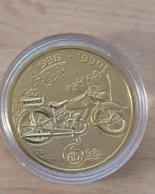 Monety Kultowe polskie motocykle,cena za wszystkie 150 do negocjacji — praca twórcy Łukasz na Freshwall Marketplace
