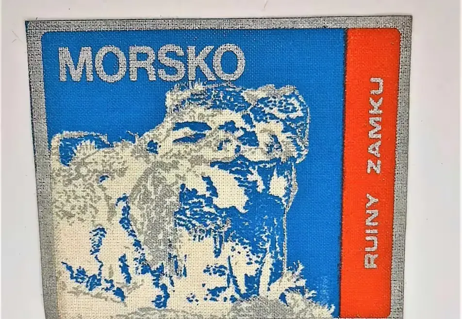 Naszywka Morsko Ruiny Zamek Bąkowiec — praca twórcy ZiBi na Freshwall Marketplace