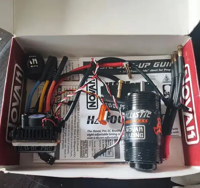 Novak Havoc pro+ Ballistic 550 SCT 5000kv  regulator esc brushless combo — praca twórcy Mariusz na Freshwall Marketplace