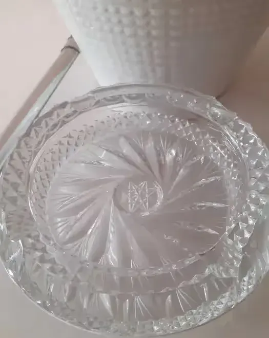 Piekna duza krysztalowa popielnica PRL srednica 19 cm wys 5cm — praca twórcy Danuta na Freshwall Marketplace