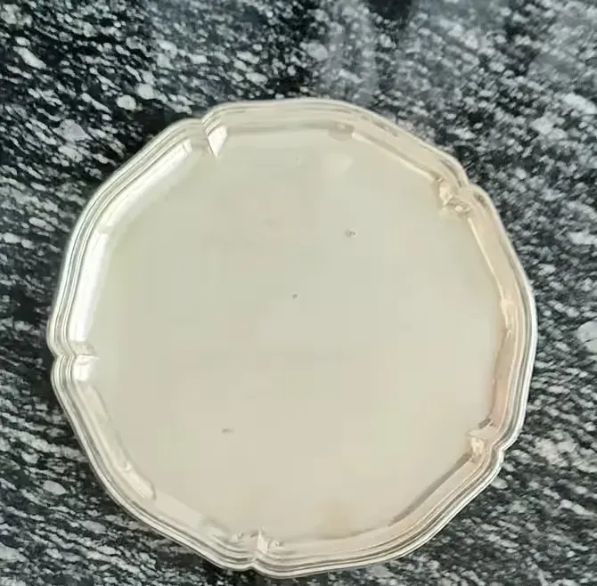 Plater taca 33 cm — praca twórcy Bartosz na Freshwall Marketplace