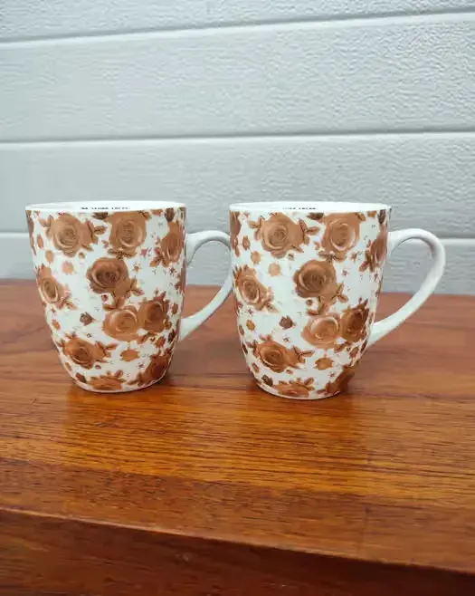 Porcelanowy Kubek - Motyw róży - Adler - vintage - design - W — praca twórcy skarbywyszukane na Freshwall Marketplace