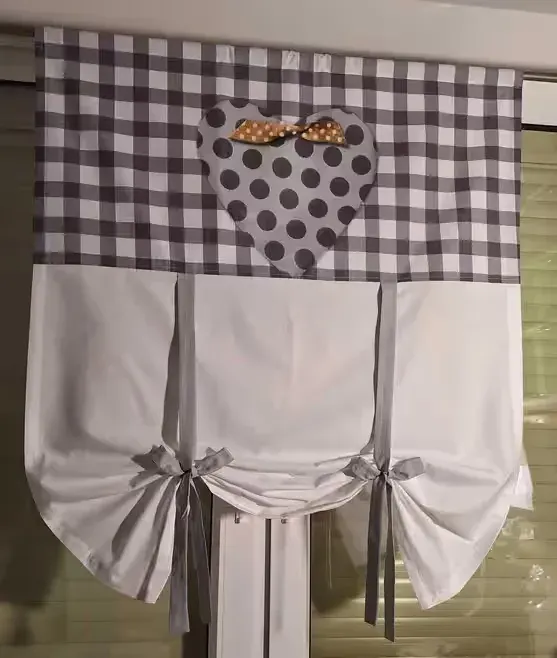 rekodzieło 
Roleta 85/100 cm- 69 zł — praca twórcy paulina na Freshwall Marketplace