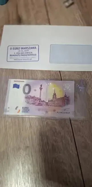 Sprzedam dwa banknoty  0 euro z wizerunkiem warszawy stan UNC  NISKI N — praca twórcy Sławek na Freshwall Marketplace