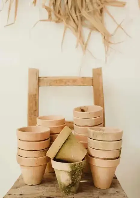 Stare gliniane doniczki boho vintage komplet 10 szt. — praca twórcy Rafał na Freshwall Marketplace