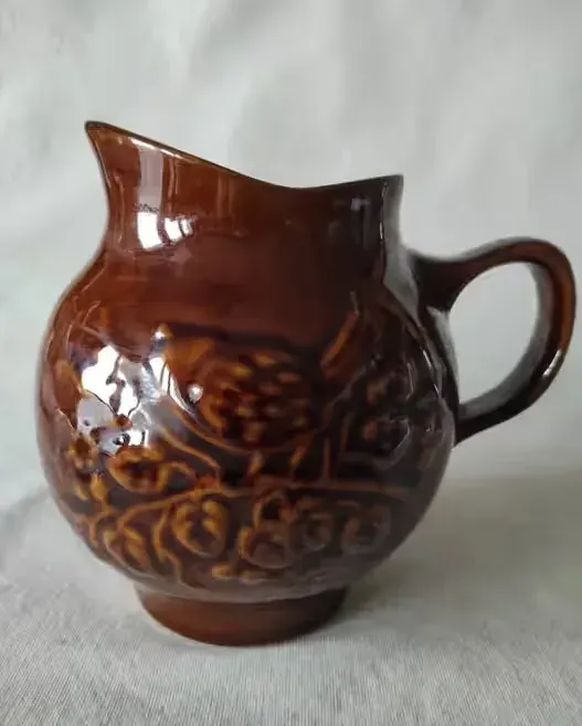 Stary brązowy dzbanek porcelit ZMO Jaroszów okres PRL — praca twórcy Wojtek na Freshwall Marketplace