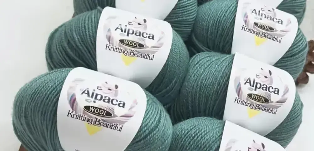 Wełna zielona Alpaca  7 zł. za 50 g. — praca twórcy teresajarocka na Freshwall Marketplace