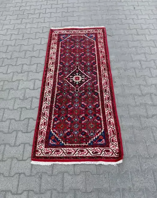 Czerwony Dywan perski ręcznie tkany 210x90 wełna vintage — praca twórcy Antoni na Freshwall Marketplace