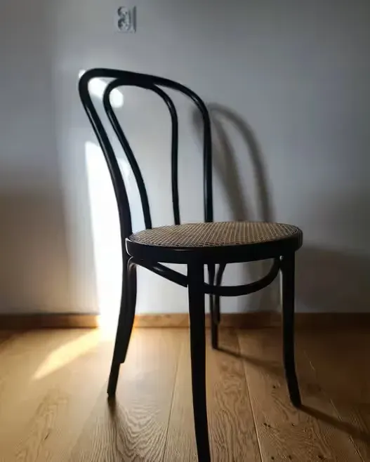Krzesła gięte rattan styl thonet A-18 Fameg  vintage — praca twórcy Kasia na Freshwall Marketplace