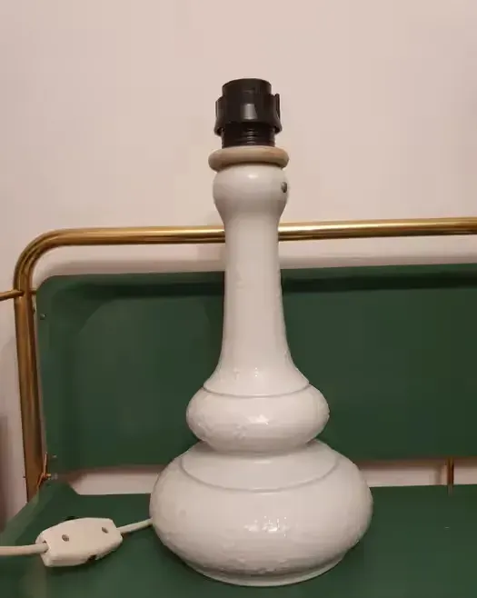 Porcelanowa lampa stołowa Wallendorf sygnatura vintage retro — praca twórcy szafa nowe porzadki na Freshwall Marketplace