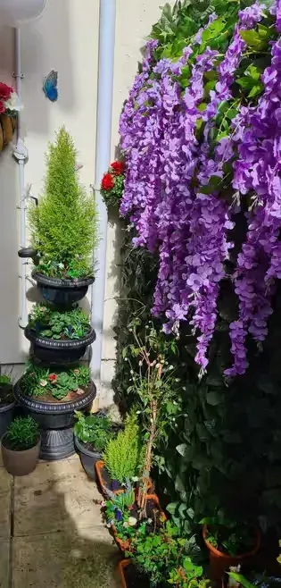 Wisteria glicynia sztuczna girlanda kwiatowa dekoracja 12 sztuk — praca twórcy Marta na Freshwall Marketplace