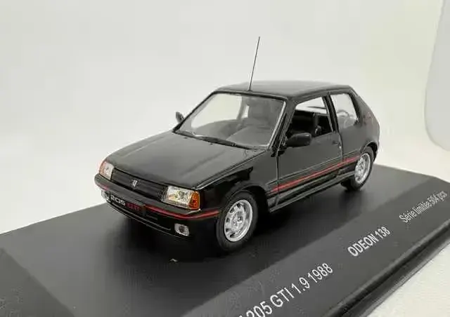 1/43 Peugeot 205 GTI 1.9 1988 Odeon — praca twórcy Malgorzata na Freshwall Marketplace