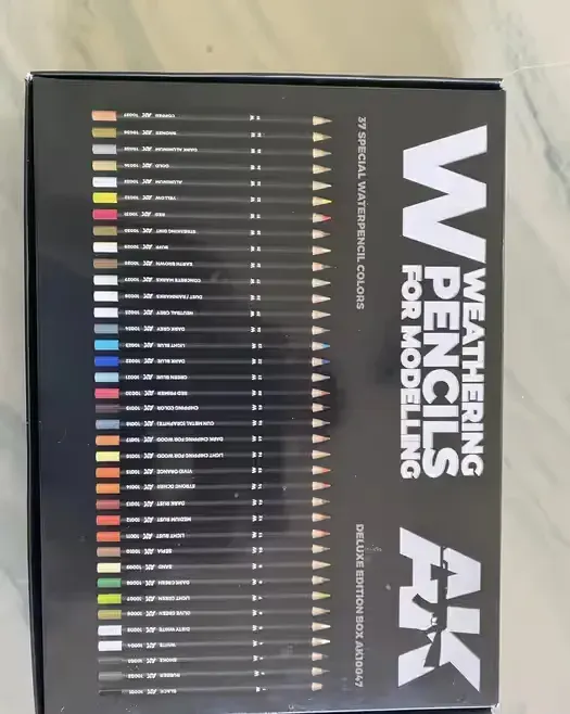 AK Interactive Weathering Pencils for Models - kredki do weatheringu / patynowania - prawie nowe (mało używane) — praca twórcy Karol Sarbiewski na Freshwall Marketplace