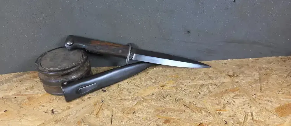Bagnet nóż desantowy Portugalia. — praca twórcy Bagnety Starocie Militaria na Freshwall Marketplace