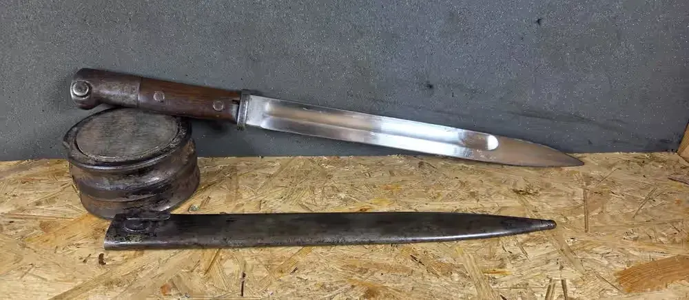 Bagnet s14 ładny — praca twórcy Bagnety Starocie Militaria na Freshwall Marketplace