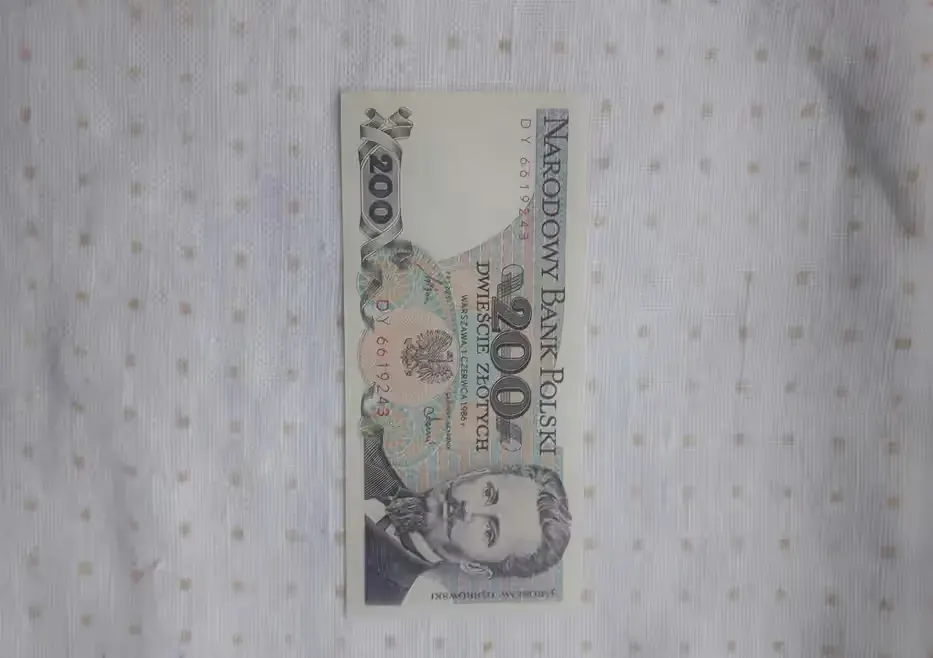 Banknot polski 200 zł 1986 rok — praca twórcy zygmunt na Freshwall Marketplace