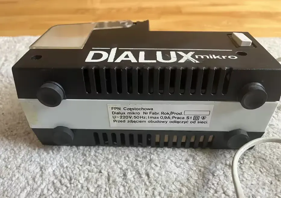 Dialux mikro rzutnik — praca twórcy dajtemu2zycie na Freshwall Marketplace