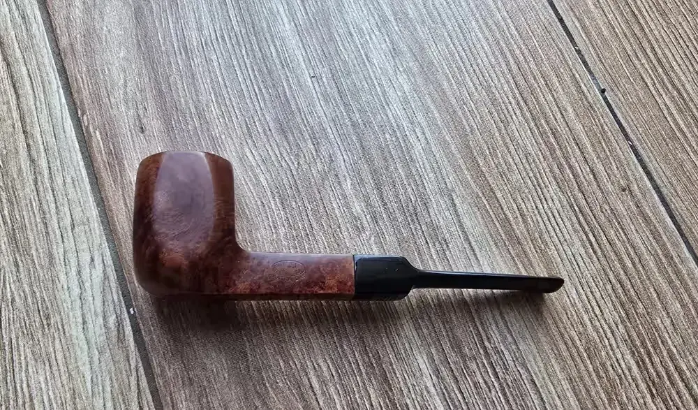 Fajka Savinelli Extra Dry — praca twórcy Rafał na Freshwall Marketplace