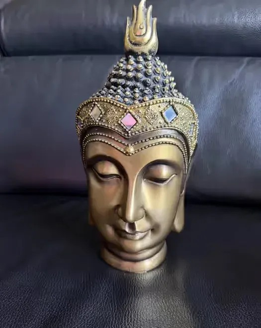 Figórka Budda zlota — praca twórcy Paweł na Freshwall Marketplace
