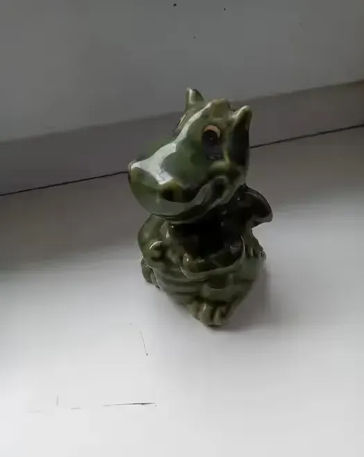 Figurka smoczek W.Rydz "Kuka" — praca twórcy Maciej na Freshwall Marketplace