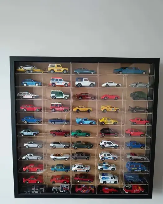 Gablotka kolekcjonerska na modele hot wheels siku matchbox resoraki 2 szt. 52x52cm — praca twórcy Jakub na Freshwall Marketplace