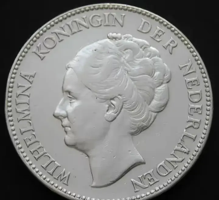 Holandia 1 gulden 1929 - królowa Wilhelmina - srebro — praca twórcy Korund na Freshwall Marketplace